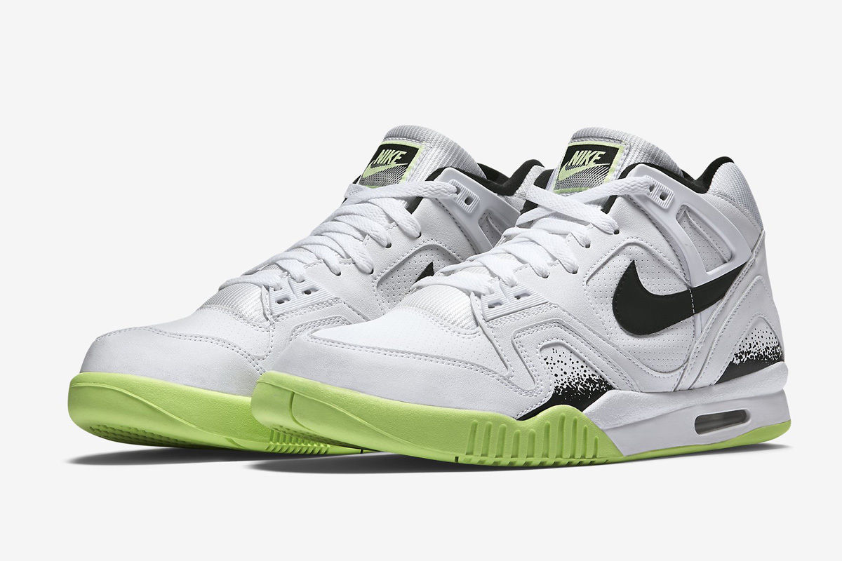 nike air tech challenge low